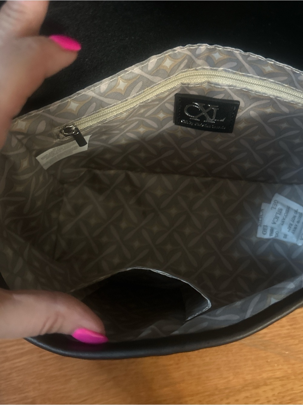Purse - Picture 4 of 4